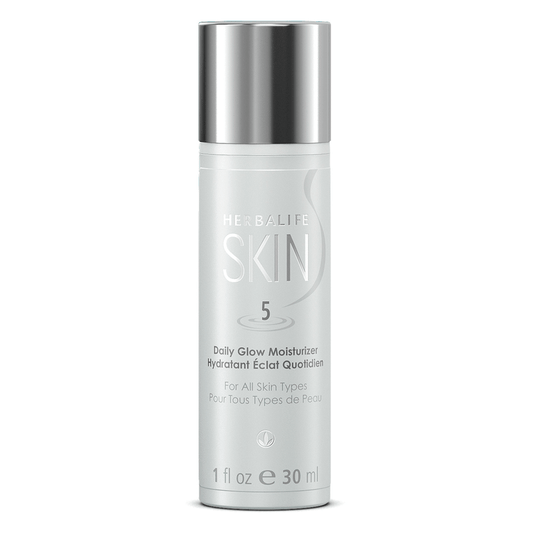 Herbalife SKIN® Daily Glow Moisturizer, AuraStylo, hydrating lotion for all skin types, 30ml bottle providing a radiant glow.